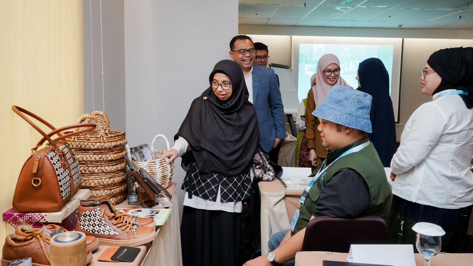 Kementerian Ekraf Asah 20 Jenama Lokal untuk Rebut Pasar Internasional