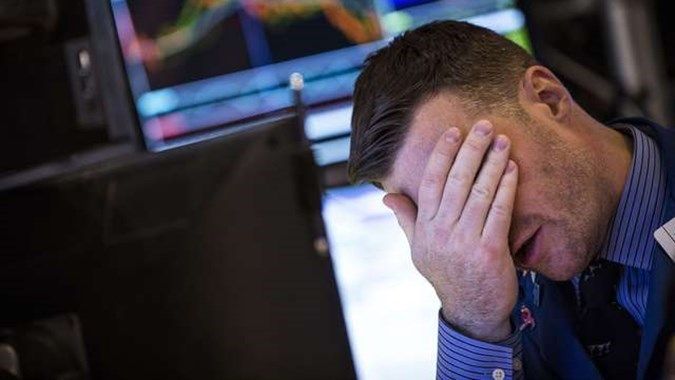 Ditutup di Level 7.106, IHSG Senin Melemah -0,32 Persen